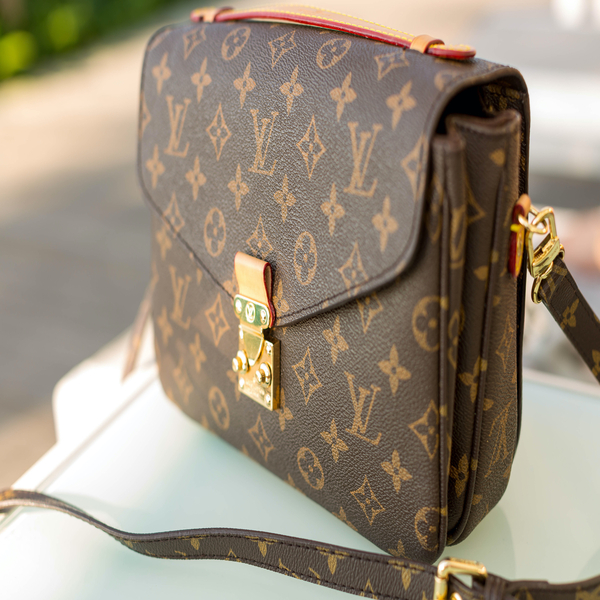 louis vuitton purse cleaning near me